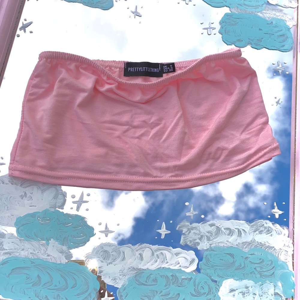 PrettyLittleThing top - Picture 1 of 4